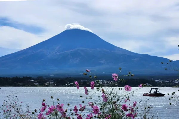 Pertama Kali! Gunung Fuji Tidak Bersalju Dalam 130 Tahun