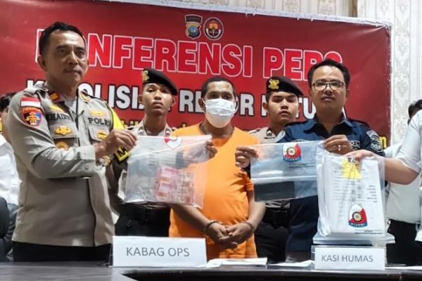 Demi Judol, Kepala Kantor Pos Natuna Gunakan Dana Bansos Rp448 Juta