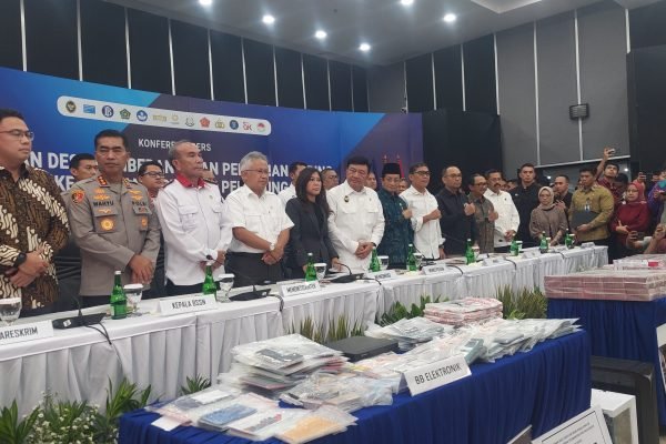 Menkomdigi Berhasil Tutup 380 Ribu Situs Judi Online Per November