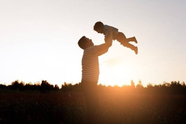 12 November Hari Ayah Nasional, Intip Sejarah dan Maknanya
