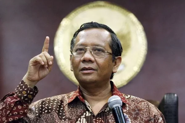 Mahfud MD Sebut Budi Arie Jantung Dari Masalah Judi Online, Malah Dihujat Netizen