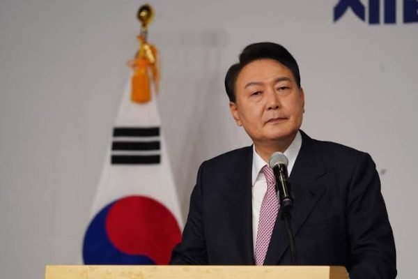 Mengapa Korea Selatan Umumkan Darurat Militer?