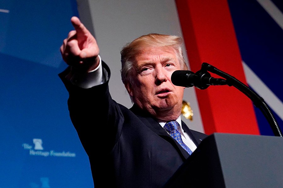 Tegas! Donald Trump Terapkan Anti-LGBTQ di AS