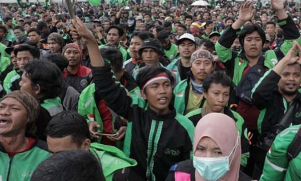 Jutaan Driver Ojol Siap Mengamuk Jika BBM Subsidi Resmi Dicabut