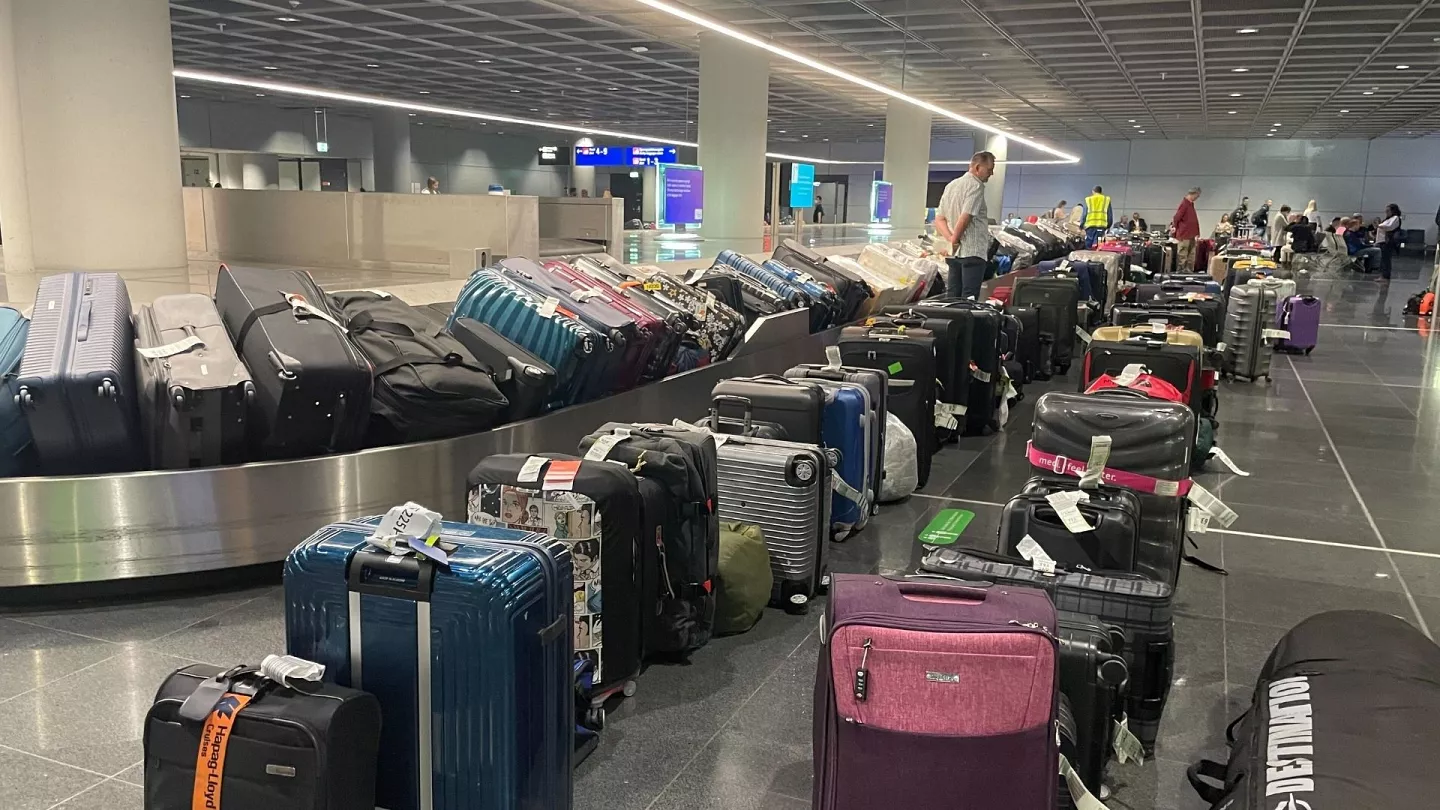 Bandara Soekarno-Hatta Percepat Waktu Keluar Bagasi, Cuma 15-30 Menit!