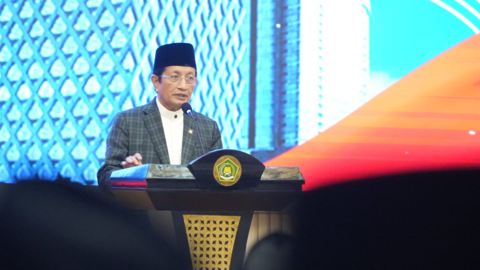 Peringatan Isra Miraj, Menag: Momentum Perkuat Iman dan Perbaiki Ibadah