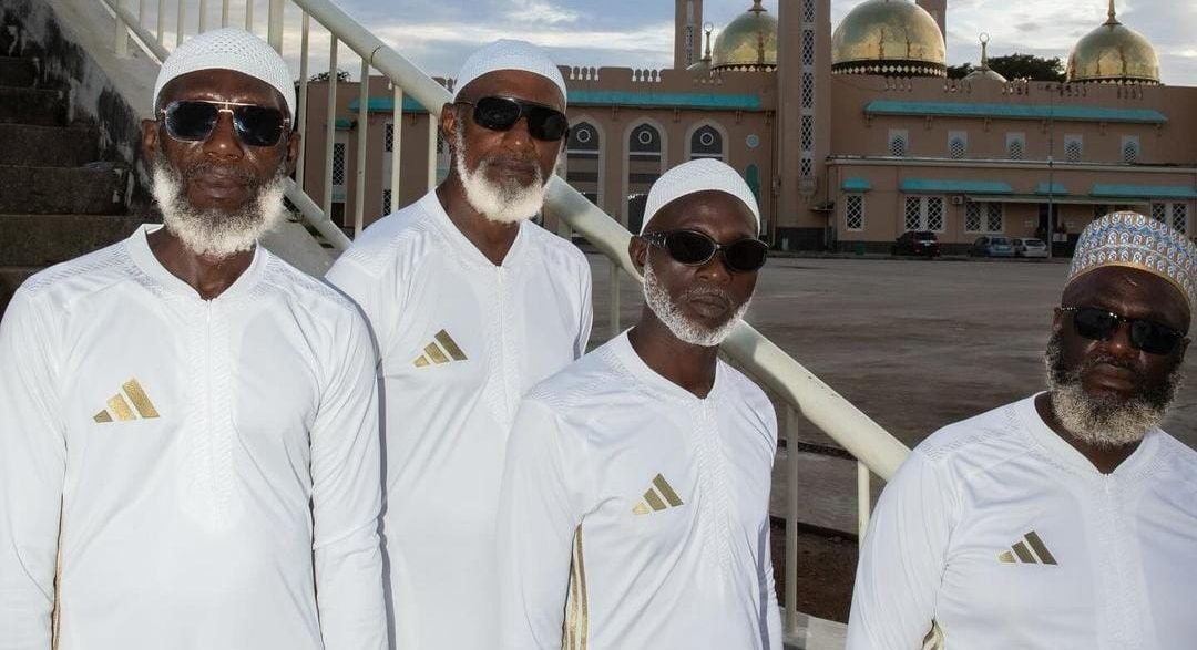 Lawan Isu Boikot, Adidas Rilis Gamis Sepak Bola Jelang Ramadhan 2025