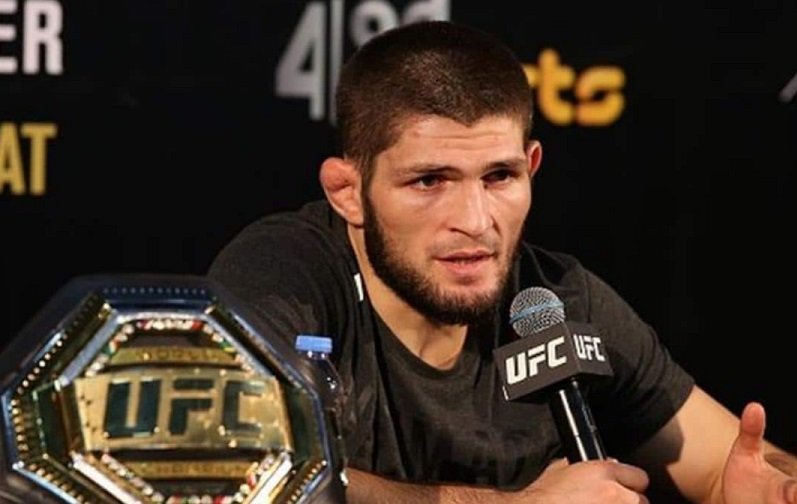 Khabib Nurmagomedov Diusir Dari Pesawat, Benarkah Ada Indikasi Diskriminasi?