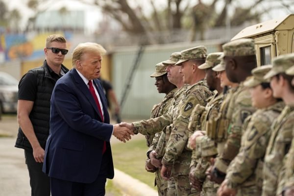 Amerika Serikat Stop Beri Bantuan Militer Ke Luar Negeri, Kecuali 2 Negara Ini