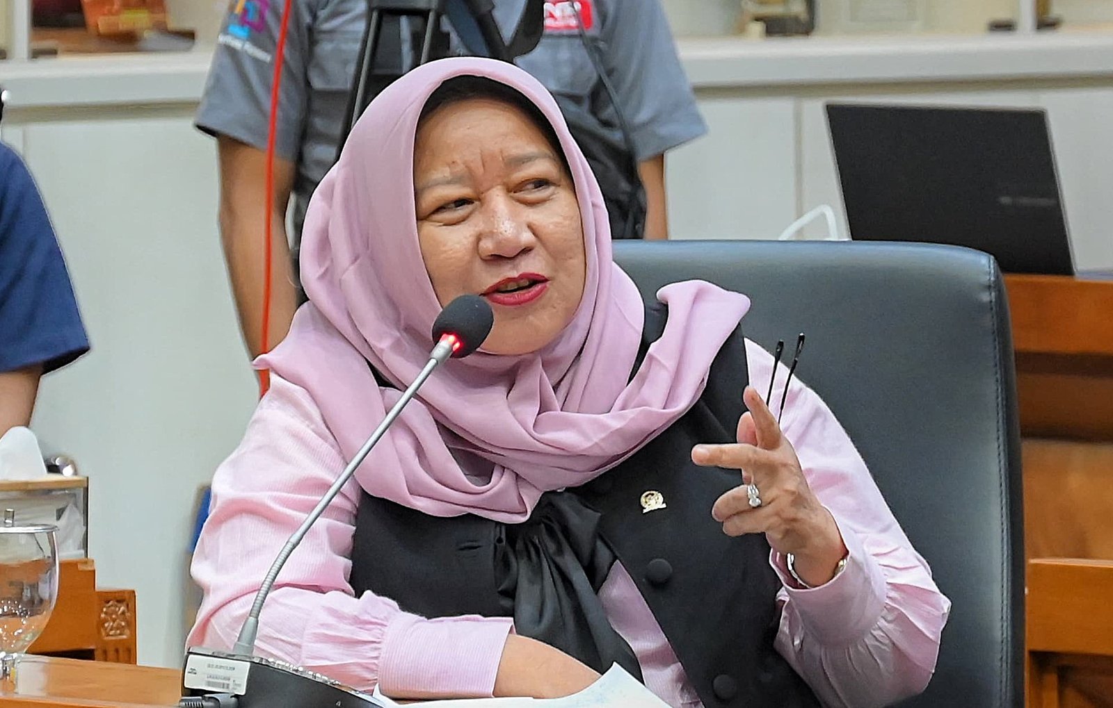 DPR Kritik Menteri HAM, Dinilai Belum Tunjukkan Kinerja Baik
