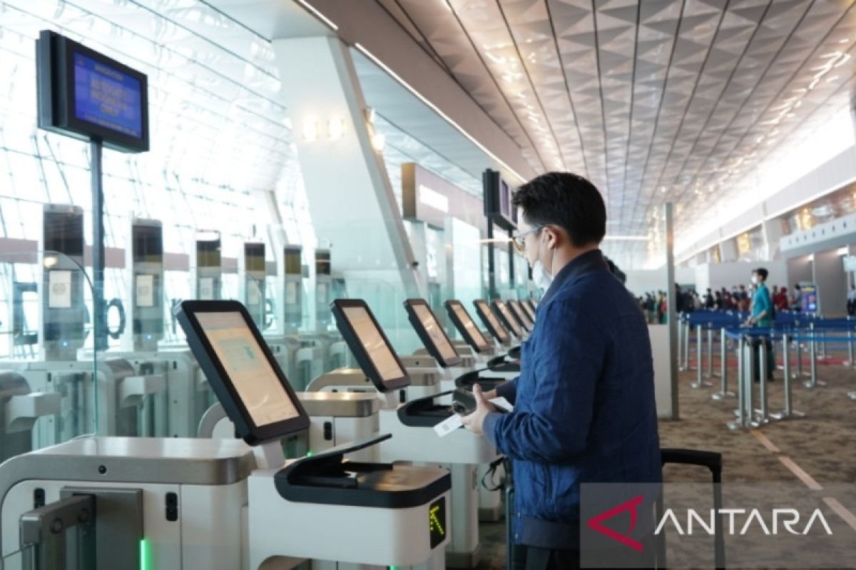 Seluruh Pejabat Imigrasi Bandara Soetta Dipecat Gegara Kasus Pungli WNA!
