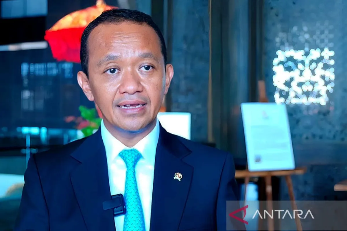 Menteri Bahlil Tak Mau Disalahkan Soal Gas LPG 3 Kg Yang Langka