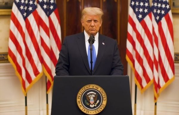 Donald Trump Naikkan Tarif Impor Baja dan Alumunium
