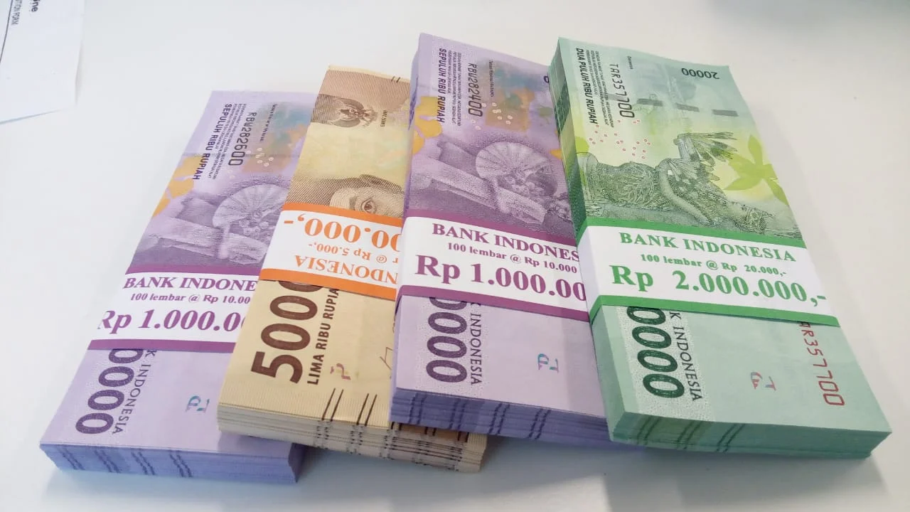 Perputaran Uang Lebaran 2025 Diprediksi Anjlok Hingga Rp 20 Triliun!