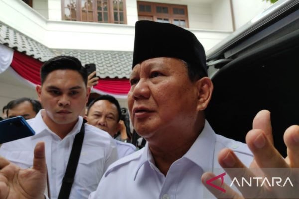 Soal Cabai Mahal, Prabowo: Jangan Banyak Makan Pedas