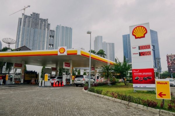 SPBU Shell Hingga BP Ramai Usai Kasus Pertamax Oplosan Viral