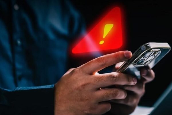 Penipuan Lewat SMS OTP Bank Kian Marak, Waspada Data Disadap!