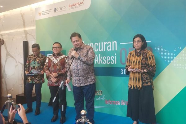Sri Mulyani dan Airlangga Hartanto Diisukan Mundur Dari Kabinet Merah Putih