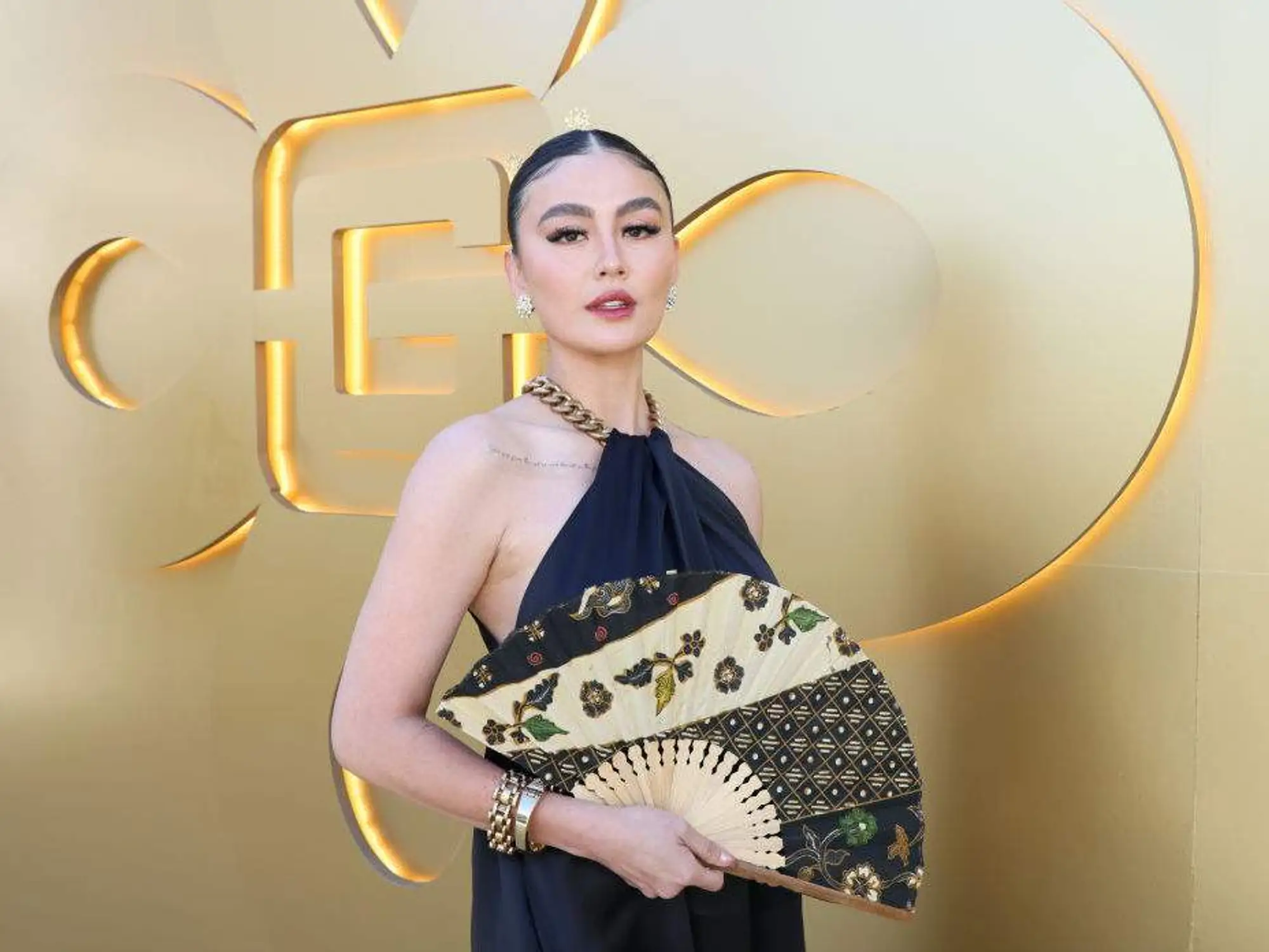 Diderita Agnez Mo Selama 15 Tahun, Apa Itu Penyakit Alopecia Areata?
