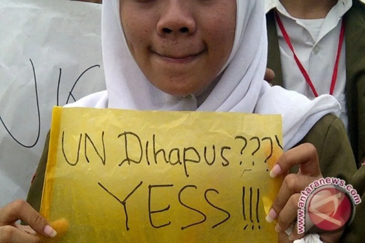 Resmi! Sistem Ujian Nasional Diganti Tes Kompetensi Akademik