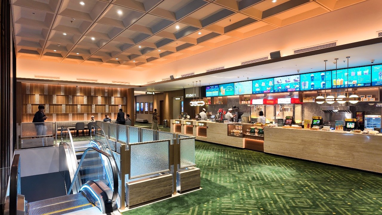 Mengapa Bioskop Selalu Berada di Lantai Atas Mall? Ini 3 Alasannya!