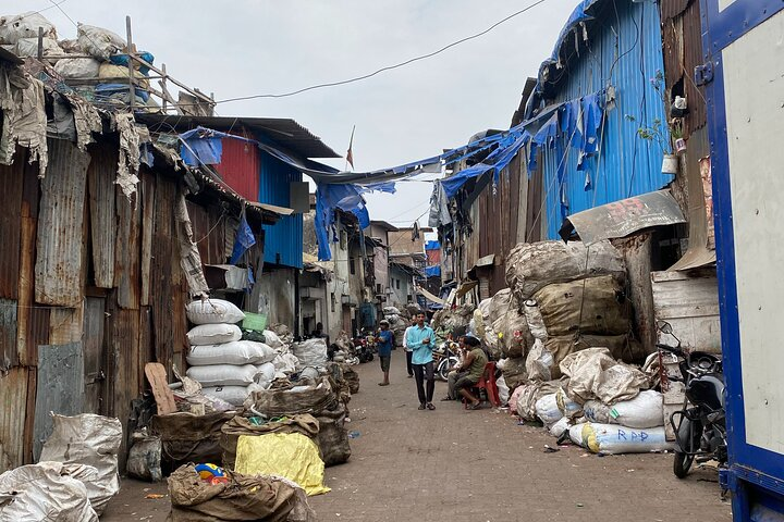 Mengenal Dharavi, Daerah Terkumuh di Asia yang Jadi Objek Wisata