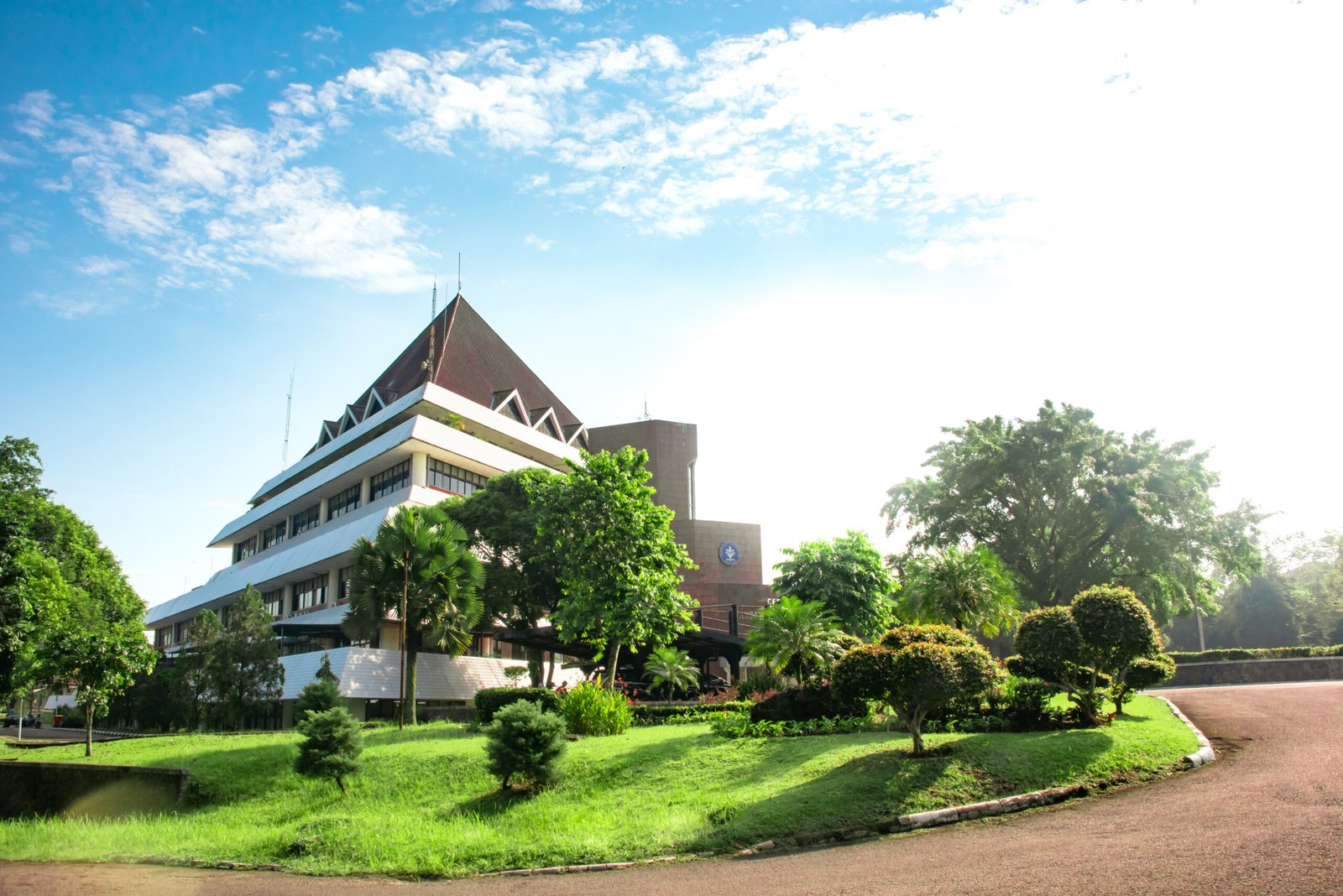 IPB Berhasil Masuk Peringkat 50 Kampus Terbaik di Dunia