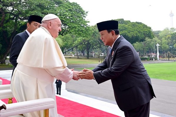 Prabowo Utus 4 Tokoh Nasional Untuk Hadiri Pemakaman Paus Fransiskus