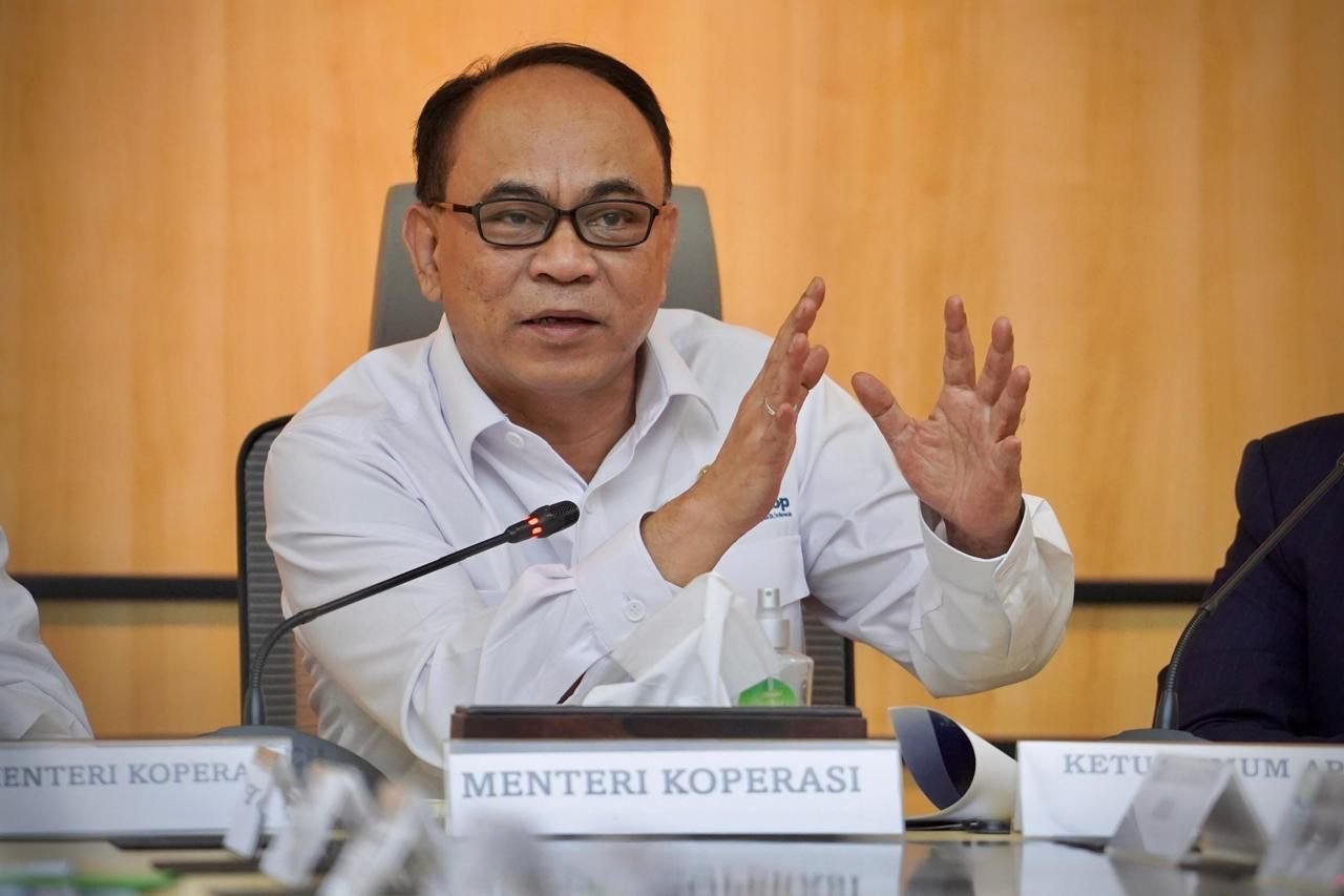 Menkop Budi Arie: Orang Partai Bisa Jadi Pengurus Koperasi Merah Putih