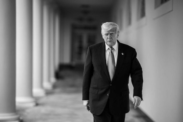 Donald Trump Larang Universitas Harvard Terima Mahasiswa Asing