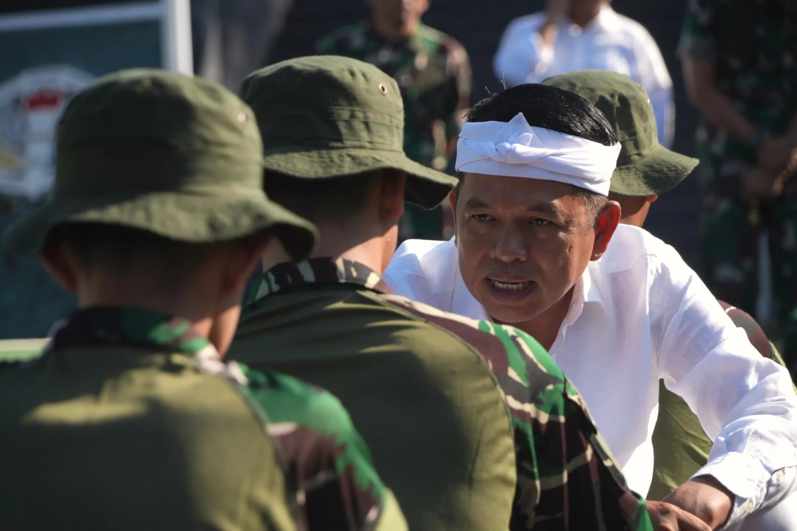 Kirim Siswa Bermasalah ke Barak Militer, Dedi Mulyadi Dilaporkan Wali Murid