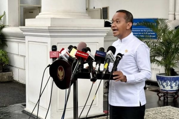 Harga Minyak Dunia Terancam Naik Usai Perang Iran-Israel, Pernyataan Bahlil Disorot