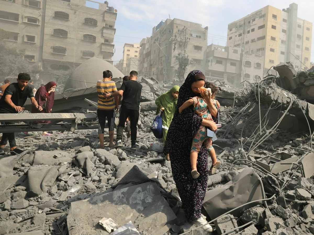 Kejam! Meski Sedang Perang Lawan Iran, Israel Tetap Serang Palestina