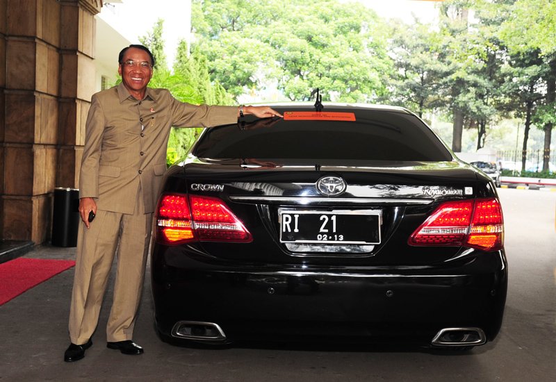 Dari Rp878 Juta, Kini Anggaran Mobil Dinas Pemerintah Jadi Rp931 Juta