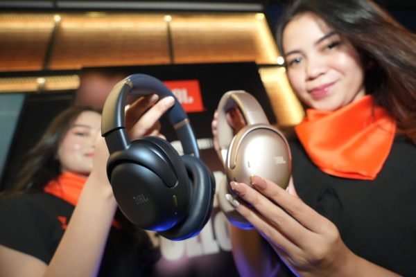 JBL Tour One M3 Smart Tx. Foto: JBL