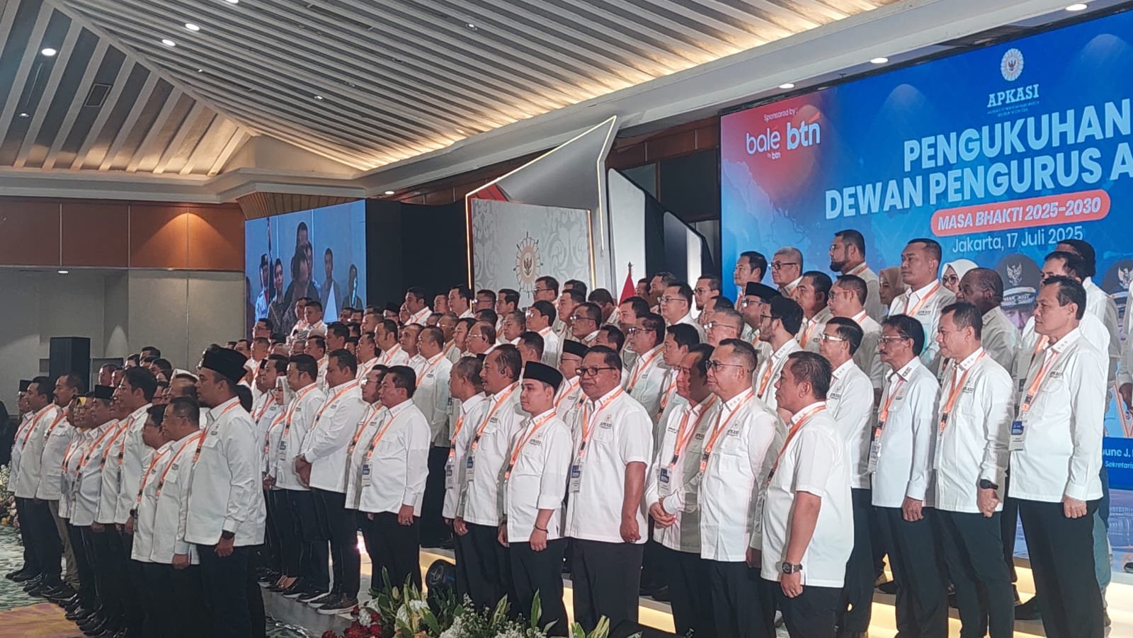 Pengukuhan Dewan Pengurus Apkasi Periode 2025-2030/Foto : GPriority (Nindya Farhah Azzahrah)