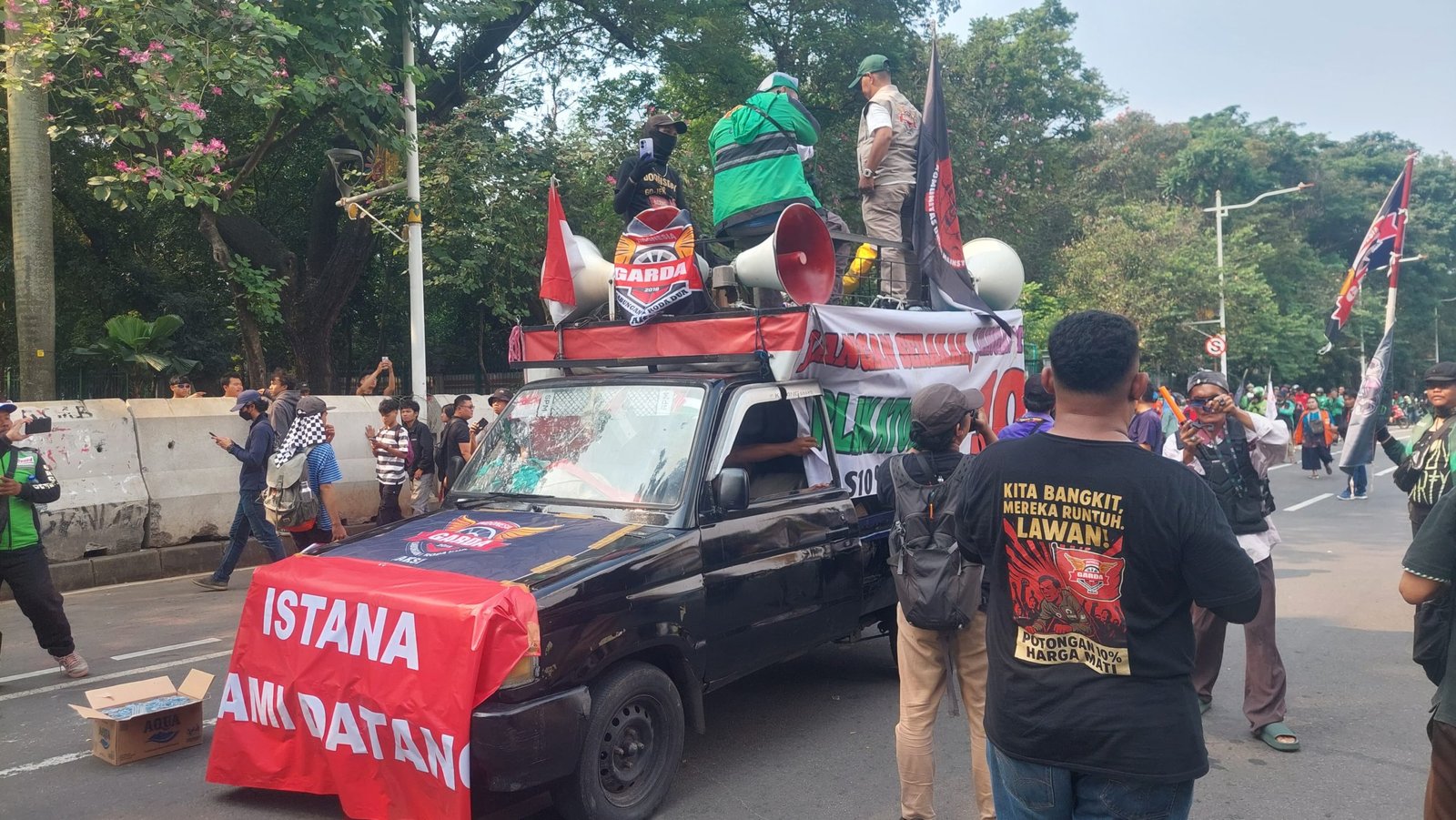 Para pengemudi ojol menyerukan 5 tuntutan pada aksi demo ojol 217/Foto : GPriority (Nindya Farhah Azzahrah)
