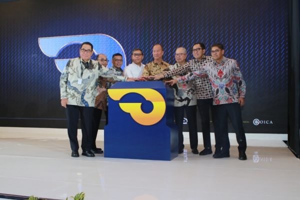 Menteri Perindustrian Agus Gumiwang resmi membuka GIIAS 2025. Foto: Gaikindo