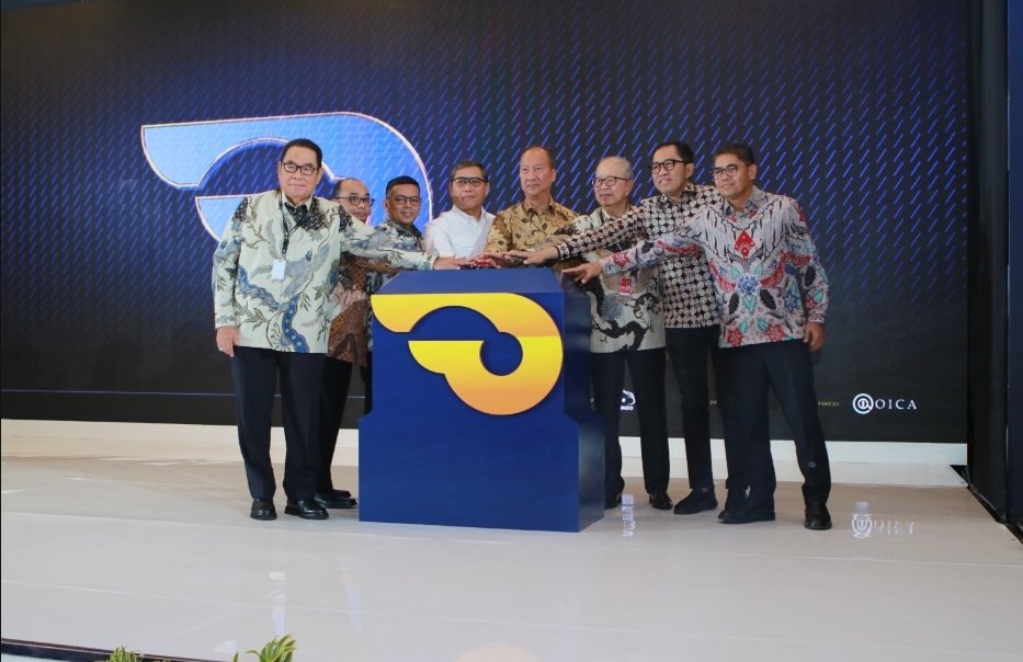 Menteri Perindustrian Agus Gumiwang resmi membuka GIIAS 2025. Foto: Gaikindo