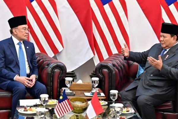 Presiden RI Prabowo Subianto saat kunjungan PM Malaysia, Anwar Ibrahim, di Istana Merdeka, Jakarta, pada Selasa (29/7). Foto: BPMI Setpres/Muchlis Jr