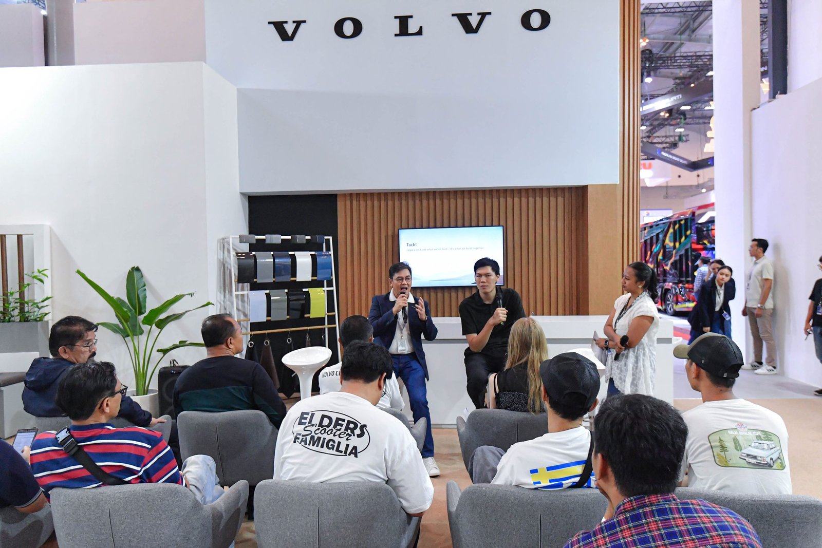 Sesi kolaboratif bersama Volvo Club of Indonesia (VCOI) di ajang GIIAS 2025. Foto: Volvo Car Indonesia