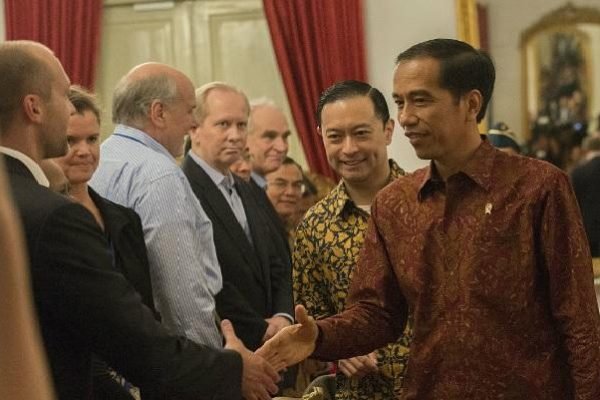 Jokowi bersama Tom Lembong/Foto : Dok. Setkab RI