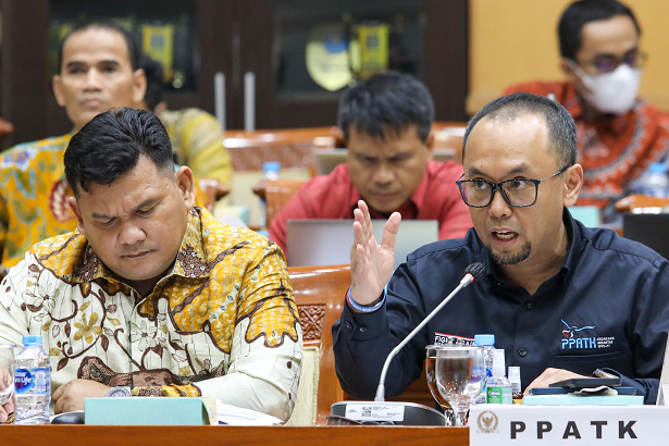 Kepala PPATK, Ivan Yustiavandana (kanan)/Foto : Dok. PPATK