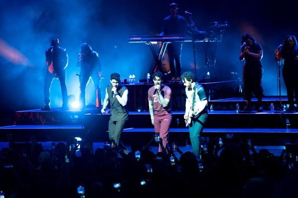 Salah satu konser musisi luar negeri, Jonas Brothers, beberapa waktu lalu di Indonesia/Foto : Dok. Kemenparekraf