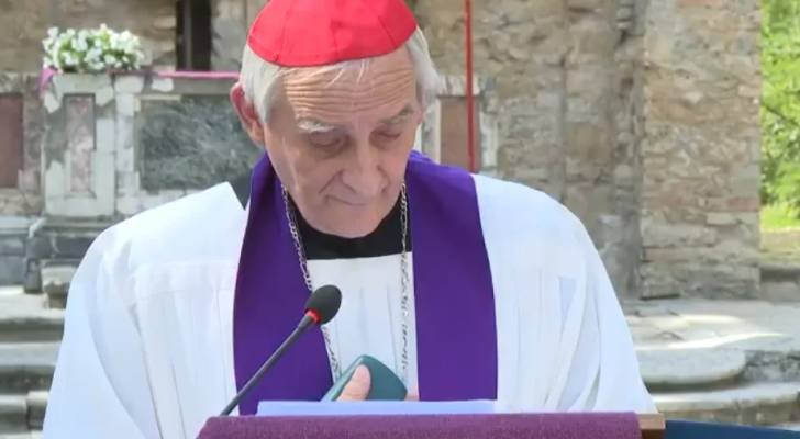 Kardinal Matteo Zuppi dari Gereja Katolik Italia saat membacakan ribuan anak korban peperangan Israel-Palestina/Foto : Dok. Anabaptist World