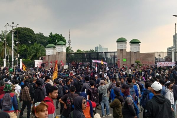 Aksi damai buruh di DPR RI, Kamis (28/8)/Foto : Dok Rizqi Juned