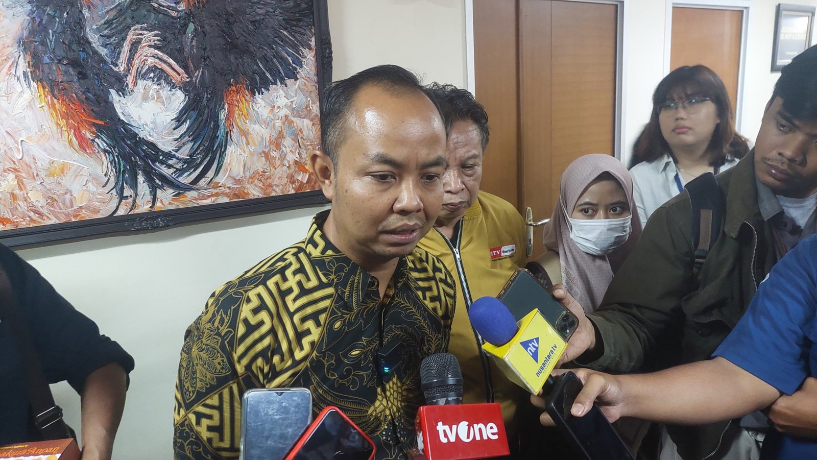 Muhammad Jazuli, Ketua Komisi Pengaduan Dewan Pers, saat dimintai keterangan/Foto : GPriority (Nindya Farhah Azzahrah)