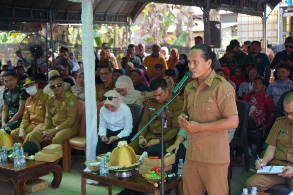 Kepala Desa Martadinata Sutrisno, mengungkapkan Pemerintah Kota (Pemkot) Bontang tidak berkontribusi terhadap pembangunan di Kampung Sidrap. Foto: dok.Pemkab Kutim