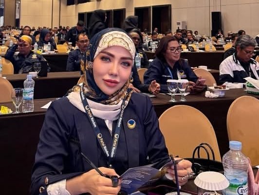 Bella Shofie Mengundurkan Diri sebagai Anggota DPRD Kabupaten Buru/Foto : Dok Instagram @bellashofie_rigan