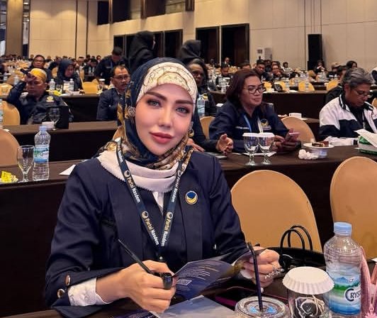 Bella Shofie Mengundurkan Diri sebagai Anggota DPRD Kabupaten Buru/Foto : Dok Instagram @bellashofie_rigan